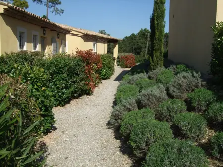 Gemütliche Ferienwohnung mit Pool, Appartement 6 personnes à Montauroux - Photo 34
