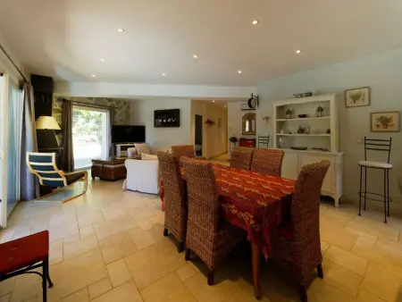 mit eigenem Pool, Maison 8 personnes à Taradeau - Photo 10