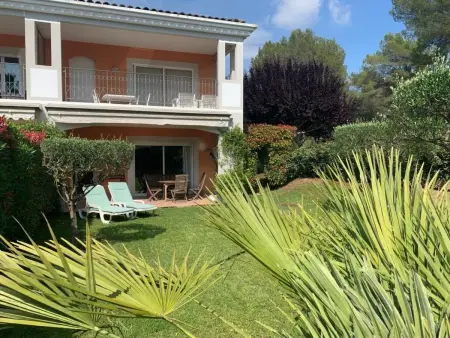 Moderne Wohnung in Mougins mit eigenem Garten, Appartement 5 personnes à Mougins - Photo 2
