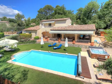 Villa Bois Dore in Valbonne, Maison 4 personnes à Valbonne - Photo 8