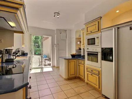 Villa Bois Dore in Valbonne, Maison 4 personnes à Valbonne - Photo 14