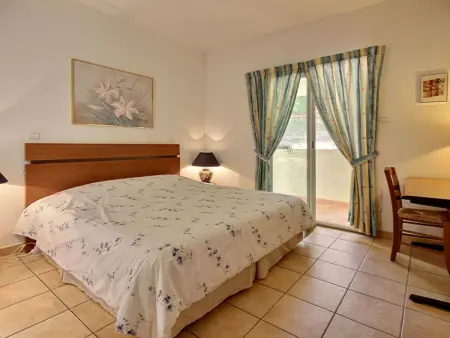 Villa Bois Dore in Valbonne, Maison 4 personnes à Valbonne - Photo 17