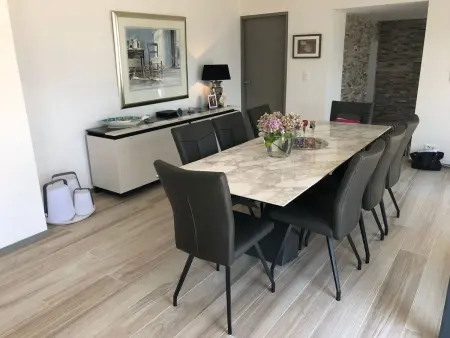 Ferienvilla mit Blick auf das Wasser, Maison 6 personnes à Golfe Juan - Photo 4