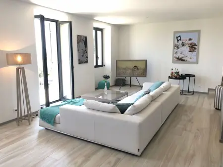 Ferienvilla mit Blick auf das Wasser, Maison 6 personnes à Golfe Juan - Photo 7
