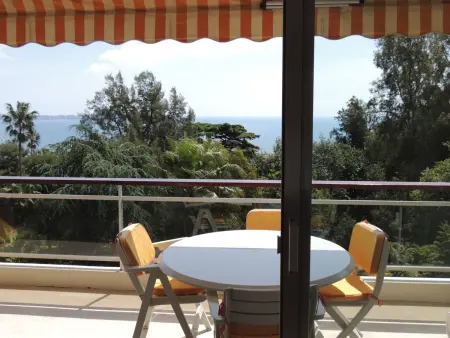 Studio Vue mer standing proche Cannes, Appartement 2 personnes à Golfe Juan - Photo 2