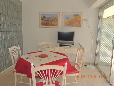 Studio Vue mer standing proche Cannes, Appartement 2 personnes à Golfe Juan - Photo 6