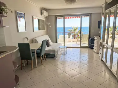 Studio-Apartment mit Blick auf das Wasser, Appartement 2 personnes à Antibes - Photo 1
