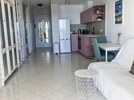 Studio-Apartment mit Blick auf das Wasser, Appartement 2 personnes à Antibes - Photo 5