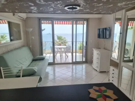 Studio-Apartment mit Blick auf das Wasser, Appartement 2 personnes à Antibes - Photo 11