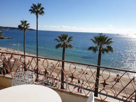Studio-Apartment mit Blick auf das Wasser, Appartement 2 personnes à Antibes - Photo 14