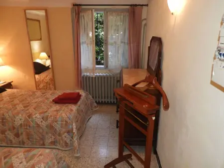 Wohnung  Les roses  auf einem eingemauerten Grundstück - Photo 19