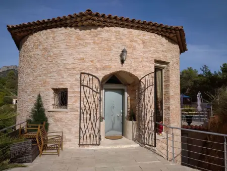 Villa Sculpture  mit Terrasse, Maison 6 personnes à Vence - Photo 2