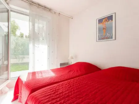 mit privatem Garten und Terrasse, Maison 2 personnes à Nice - Photo 11