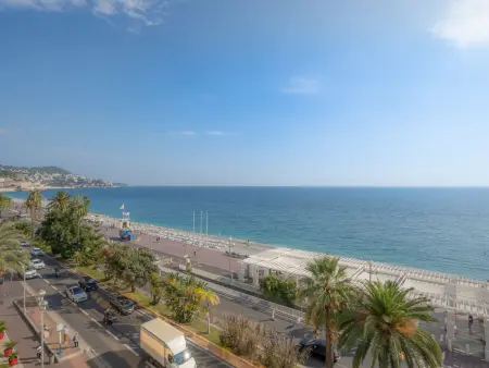 mit privatem Garten und Terrasse, Maison 2 personnes à Nice - Photo 23