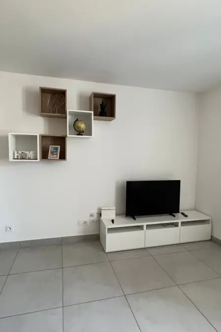Neue Wohnung 2 Minuten vom Hafen entfernt, Appartement 6 personnes à Bonifacio - Photo 6