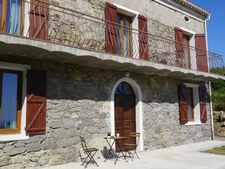 Haus mit Garten, Grill und Terrasse, Maison 6 personnes à Ghisonaccia - Photo 2