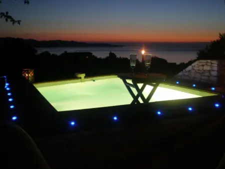 Pont de bateau, Meerblick mit privatem Pool, Appartement 4 personnes à Saint Florent - Photo 2