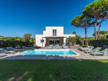 Villa 4 Schlafzimmer, privater Pool Garten und Parkplatz - Photo 11