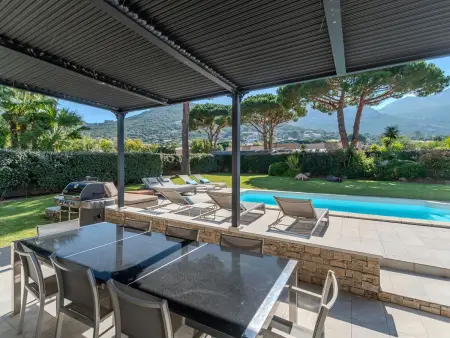 Villa 4 Schlafzimmer, privater Pool Garten und Parkplatz - Photo 16