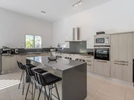 Villa 4 Schlafzimmer, privater Pool Garten und Parkplatz - Photo 21