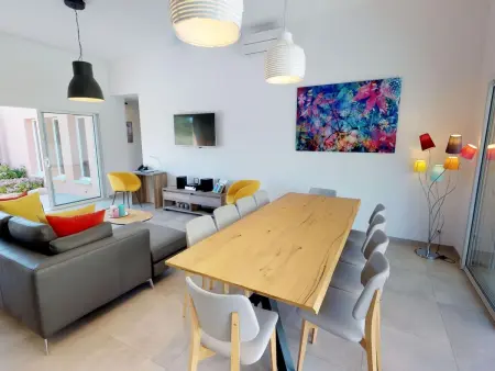Villa 4 Schlafzimmer, privater Pool Garten und Parkplatz - Photo 27