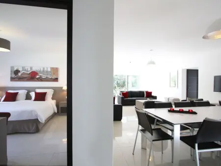 Villa mit 6 Schlafzimmern, privatem Pool Garten und Parkplatz - Photo 16