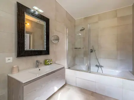 Villa 3 Schlafzimmer, privater Pool Garten und Parkplatz - Photo 22