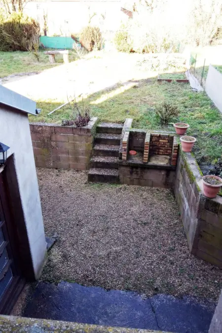 Großes Ferienhaus mit Terrasse und Garten, Maison 15 personnes à Celles en Bassigny - Photo 16