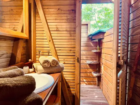 Cabane Aux Etoiles Au Jardin des Colibris (Sternenhütte im Garten der Hummingbi - Photo 11