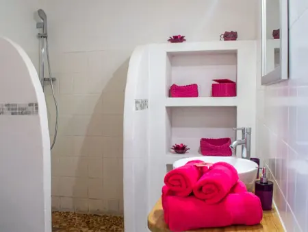 Apartment  Secret Lodge  mit Blick auf das Wasser - Photo 4