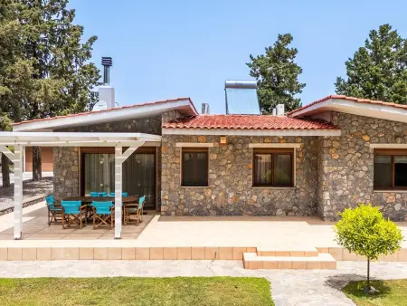 Ferienvilla Madia in Strandnähe, Maison 6 personnes à Archangelos - Photo 1