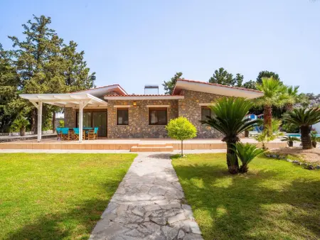 Ferienvilla Madia in Strandnähe, Maison 6 personnes à Archangelos - Photo 2