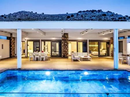 Villa Kleovoulini, Maison 8 personnes à Pefki - Photo 1