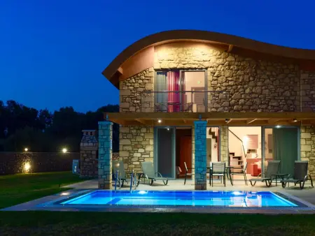 mit Garten, Grill und Terrasse, Maison 2 personnes à Gennadi - Photo 6