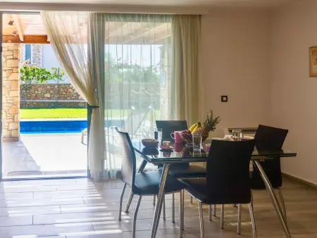 mit Garten, Grill und Terrasse, Maison 2 personnes à Gennadi - Photo 21