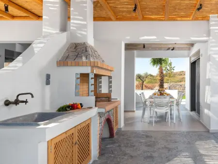 Villa Pounentis auf einem Hügel in Lachania, Maison 8 personnes à Gennadi - Photo 4