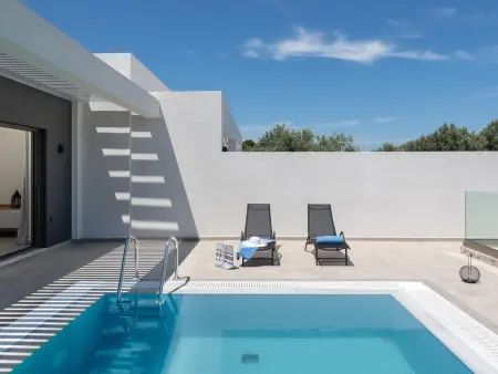 Armonia suites - Christos suite, Maison 3 personnes à Gennadi - Photo 1