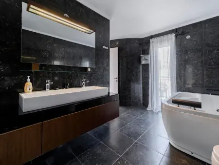 Charmante Diamond Villa in der Nähe von Gennadi Strand - Photo 17