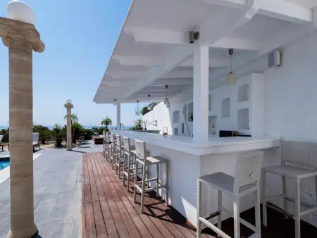 Charmante Diamond Villa in der Nähe von Gennadi Strand - Photo 24