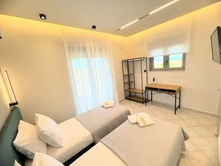 Grand Aqua Luxus-Villa von Mintzi, Maison 8 personnes à Gennadi - Photo 18