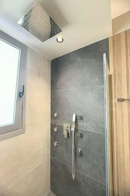 Grand Aqua Luxus-Villa von Mintzi, Maison 8 personnes à Gennadi - Photo 24