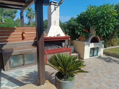 Villa Fay mit privatem Parkplatz in Lardos, Maison 10 personnes à Gennadi - Photo 2
