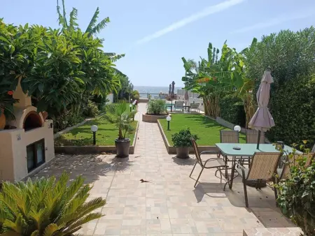 Villa Fay mit privatem Parkplatz in Lardos, Maison 10 personnes à Gennadi - Photo 21