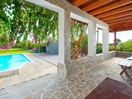 in Notia Rodos mit privatem Garten, Maison 10 personnes à Gennadi - Photo 22