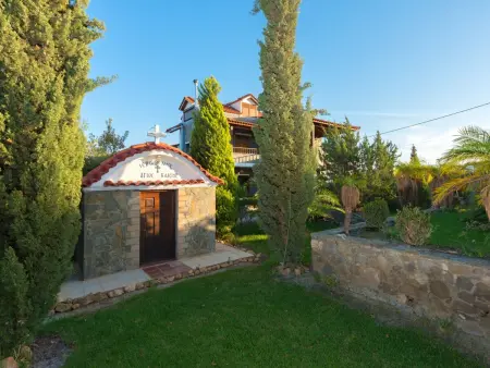 in Notia Rodos mit privatem Garten, Maison 10 personnes à Gennadi - Photo 24