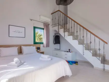 Ferienvilla mit privatem Pool, Maison 26 personnes à Agia Pelagia - Photo 9