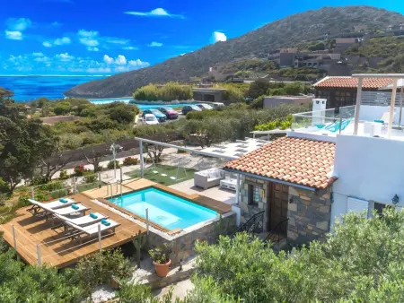 Cretan Lodge  mit Blick auf das Wasser, Maison 7 personnes à Agios Nikolaos (Crete) - Photo 9