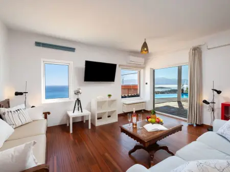 Villa  Mirabello suites  mit herrlicher Aussicht - Photo 14