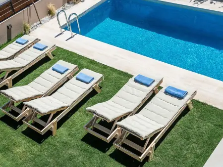 Ferienvilla  Fos  mit Blick auf das Wasser, Maison 10 personnes à Agia Marina - Photo 1