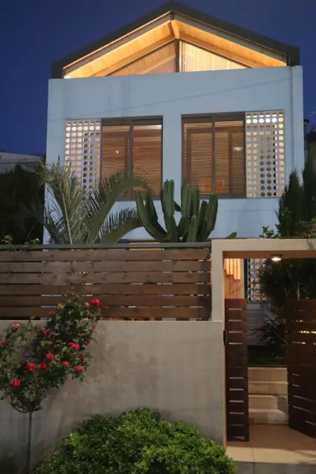 Ferienvilla  Fos  mit Blick auf das Wasser, Maison 10 personnes à Agia Marina - Photo 2